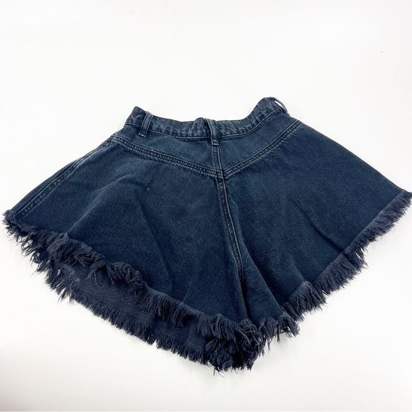 ✅ WE THE FREE BLACK DENIM FRAYED BUTTON FLY FRONT SHORTS WIDE LEG SIZE 25 - Picture 7 of 11